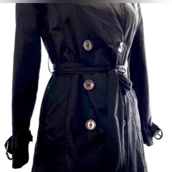 Burberry kensington gabardine black trench size 4. - Picture 2 of 7
